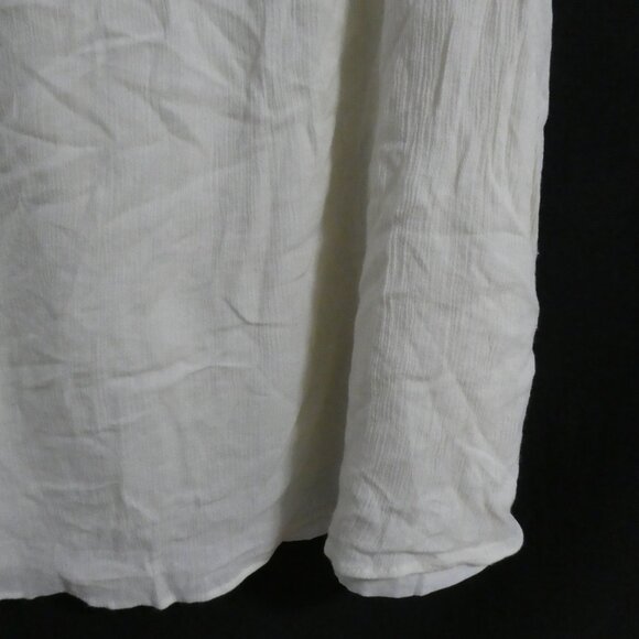 AMERICAN EAGLE OUTFITTERS | large | Cream Backless Dress | Blue Embroidery - Picture 15 of 15